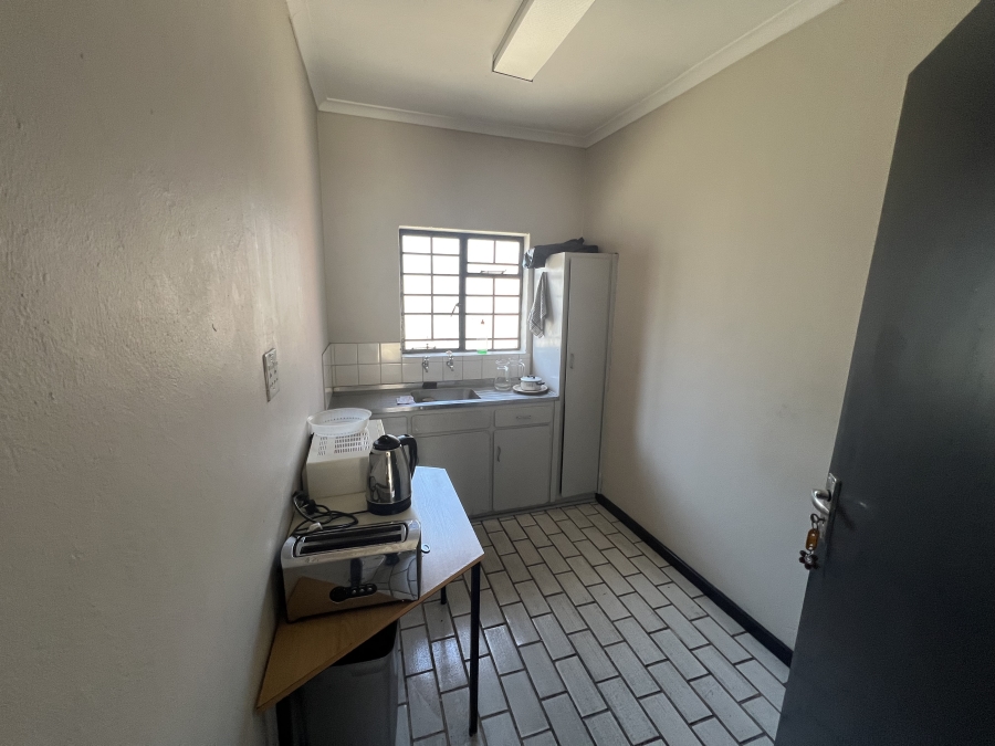 To Let commercial Property for Rent in Beaconvale Western Cape